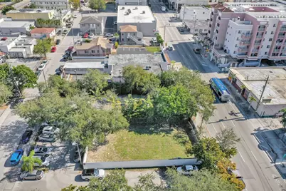1471 SW 1st St, Miami, FL 33135 - Photo 20