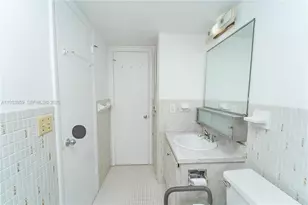 2855 Leonard Dr, Aventura, FL 33160 - Photo 14