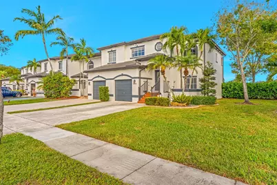 12925 SW 49th Ct, Miramar, FL 33027 - Photo 2