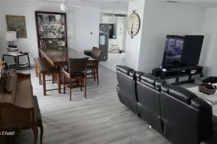 7817 Fairway Blvd, Miramar, FL 33023 - Photo 4