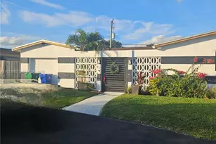 7817 Fairway Blvd, Miramar, FL 33023 - Photo 6