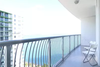 1750 N Bayshore Dr #3305, Miami, FL 33132 - Photo 12