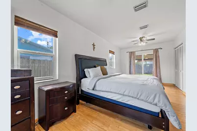 1866 NW 8th Ter, Homestead, FL 33030 - Photo 18