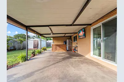 1866 NW 8th Ter, Homestead, FL 33030 - Photo 24