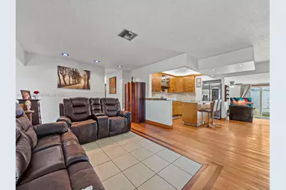 1866 NW 8th Ter, Homestead, FL 33030 - Photo 10