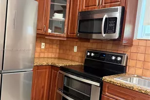 1055 NE 85th St, Miami, FL 33138 - Photo 8