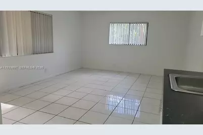 2042 NW 43rd Ter #1, Lauderhill, FL 33313 - Photo 4