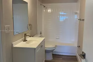 3421 NW 44th St, Oakland Park, FL 33309 - Photo 6