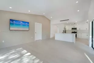 11256 SW 90th Ln, Miami, FL 33176 - Photo 10