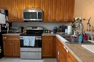 1194 SW 135th Pl, Miami, FL 33184 - Photo 8