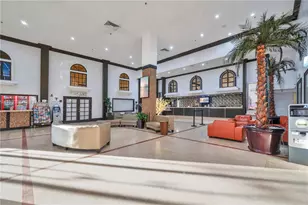 19201 Collins Ave, Sunny Isles Beach, FL 33160 - Photo 20