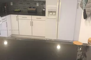 2030 S Ocean Dr, Hallandale Beach, FL 33009 - Photo 28