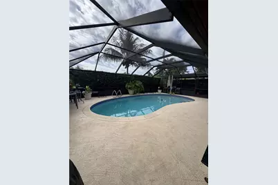 9300 SW 192nd Dr, Cutler Bay, FL 33157 - Photo 14