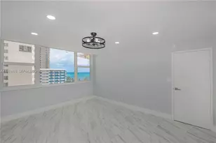 3180 S Ocean Dr, Hallandale Beach, FL 33009 - Photo 16