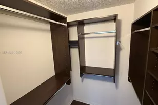 2961 NE 185th St, Aventura, FL 33180 - Photo 28