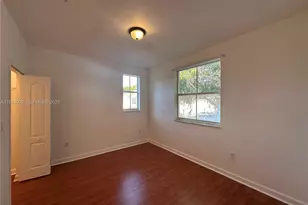 2755 SE 16th Ave, Homestead, FL 33035 - Photo 8