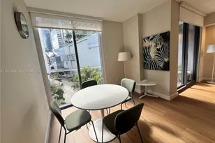 31 SE 6th St, Miami, FL 33131 - Photo 4