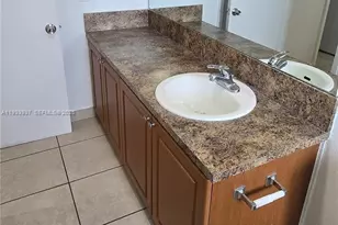 10820 SW 200th Dr, Cutler Bay, FL 33157 - Photo 10