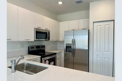 12713 NW 24th Ave, Miami, FL 33167 - Photo 8