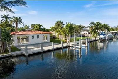 2156 NE 18th Ave, Wilton Manors, FL 33305 - Photo 24