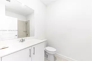 2209 SE 30th St, Homestead, FL 33035 - Photo 10