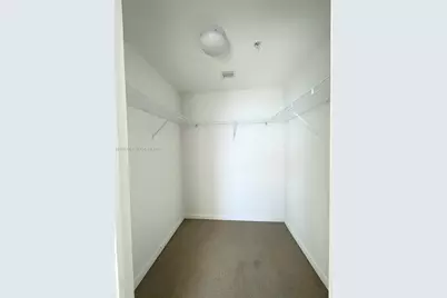 253 NE 2nd St #2409, Miami, FL 33132 - Photo 34