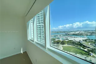 253 NE 2nd St, Miami, FL 33132 - Photo 42