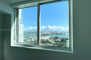 253 NE 2nd St, Miami, FL 33132 - Photo 28