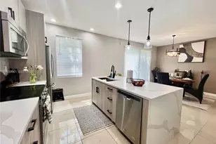 8472 SW 29th St, Miramar, FL 33025 - Photo 2