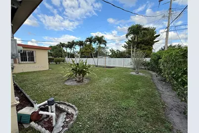2801 SW 92nd Ct, Miami, FL 33165 - Photo 32