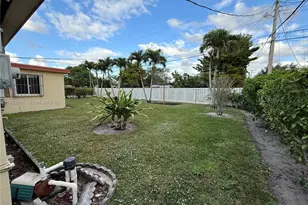 2801 SW 92nd Ct, Miami, FL 33165 - Photo 32
