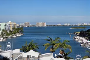 7900 Harbor Island Dr, North Bay Village, FL 33141 - Photo 2