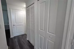 7900 Harbor Island Dr, North Bay Village, FL 33141 - Photo 26