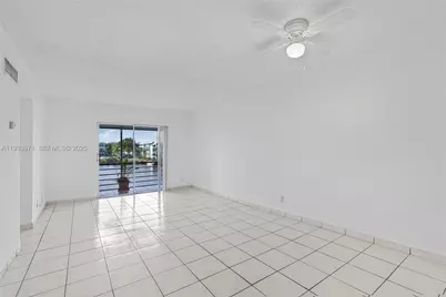 2775 Taft St #301, Hollywood, FL 33020 - Photo 4