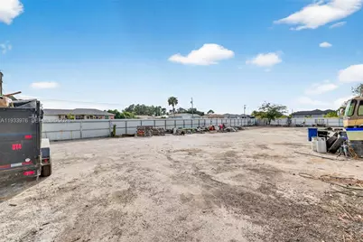 2700 10 SW, Lehigh Acres, FL 33976 - Photo 34