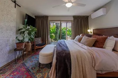 734 NW 75th St, Miami, FL 33150 - Photo 14