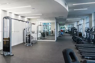 488 NE 18th St, Miami, FL 33132 - Photo 18