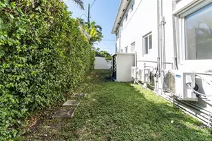 2190 SW 14th Terrace, Miami, FL 33145 - Photo 10