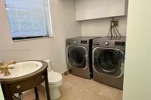 4575 Post Ave, Miami Beach, FL 33140 - Photo 24