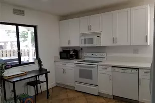 9535 SW 148th Ave Cir E, Miami, FL 33196 - Photo 10