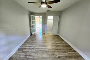 137 Dow Ln, Fort Myers, FL 33917 - Photo 30