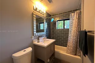 513 NW 30th St, Wilton Manors, FL 33311 - Photo 34