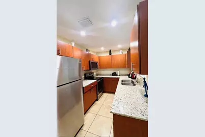 1761 NW 27th Ter, Fort Lauderdale, FL 33311 - Photo 4