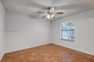 28 Crossings Cir, Boynton Beach, FL 33435 - Photo 8