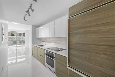 1100 S Miami Ave #1706, Miami, FL 33130 - Photo 8