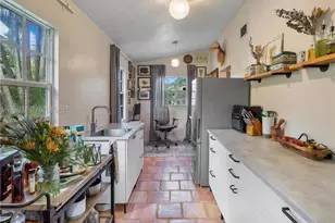 19810 SW 200th St, Miami, FL 33187 - Photo 48