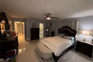 661 SW 67th Ave, Pembroke Pines, FL 33023 - Photo 22