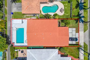 1045 Hollywood Blvd, Hollywood, FL 33019 - Photo 1