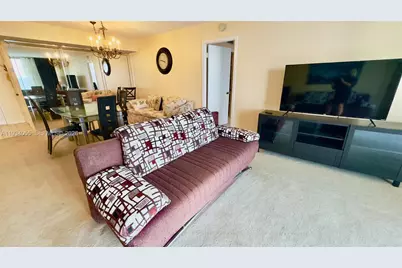 427 Golden Isles Dr #8A, Hallandale Beach, FL 33009 - Photo 10