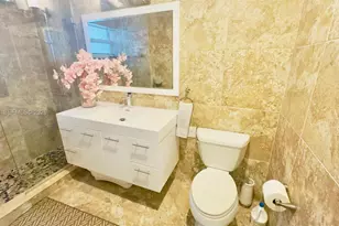 329 SE 3rd St, Hallandale Beach, FL 33009 - Photo 28